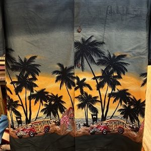 SALE!! DEAL!! Authentic Hawaiian Made Winnie Fashion Woodie Hawaiian Shirt
